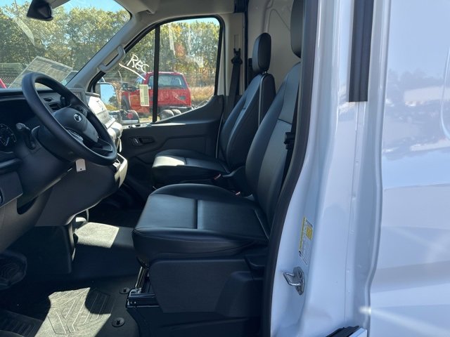 New 2025 Ford Transit 250 148 Medium Roof Extended AWD image 16
