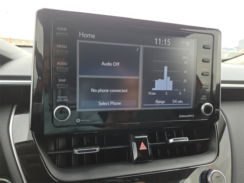 Used 2022 Toyota Corolla Cross XLE image 19