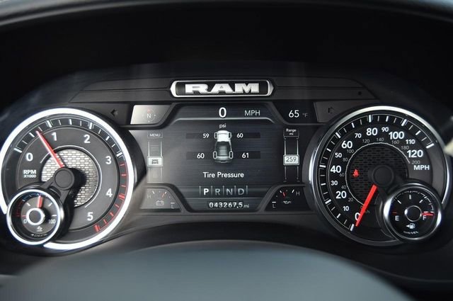 Used 2024 RAM 2500 Laramie image 15