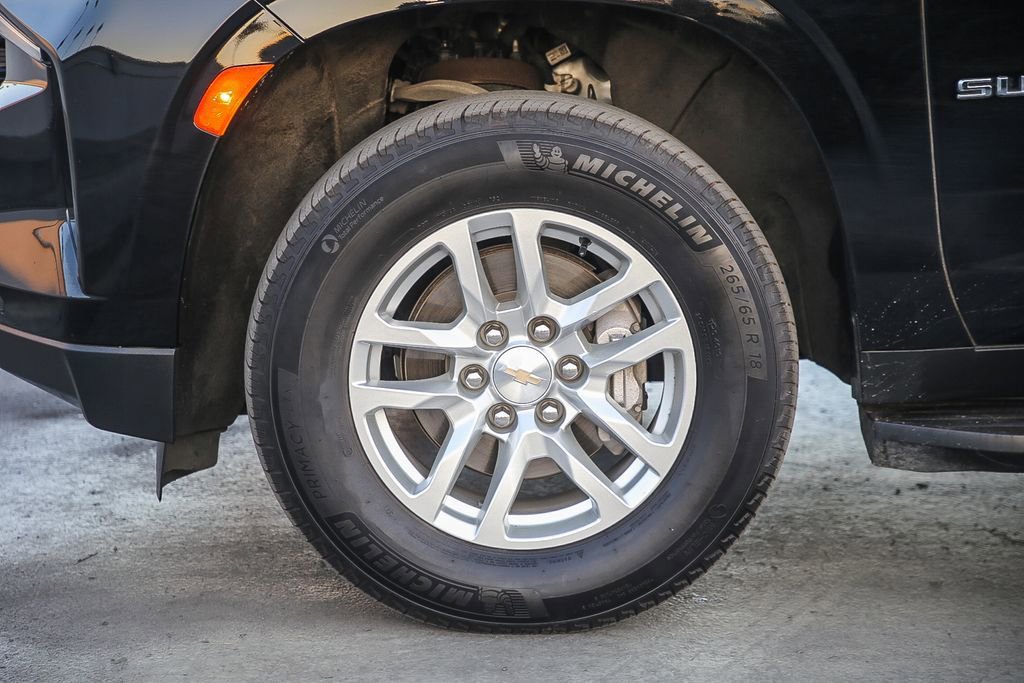 Used 2024 Chevrolet Suburban LS image 11