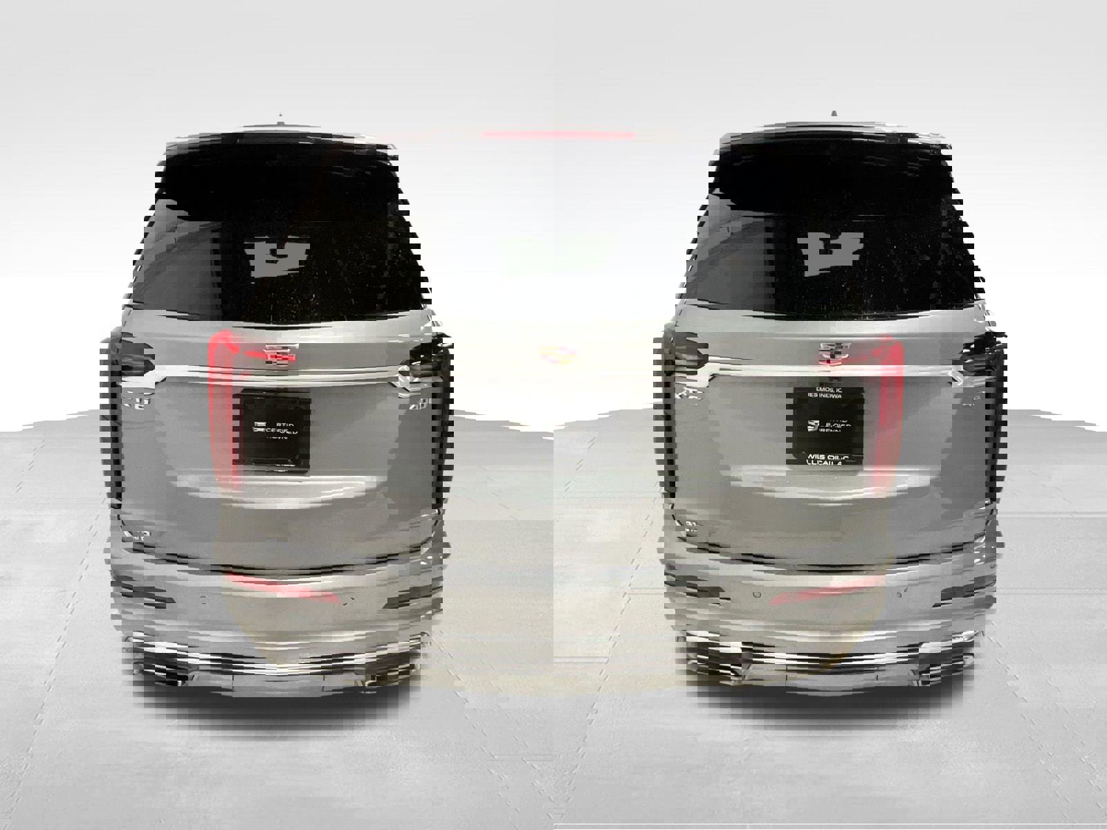 Used 2025 Cadillac XT6 Premium Luxury w/ Platinum Package AWD/4WD image 4