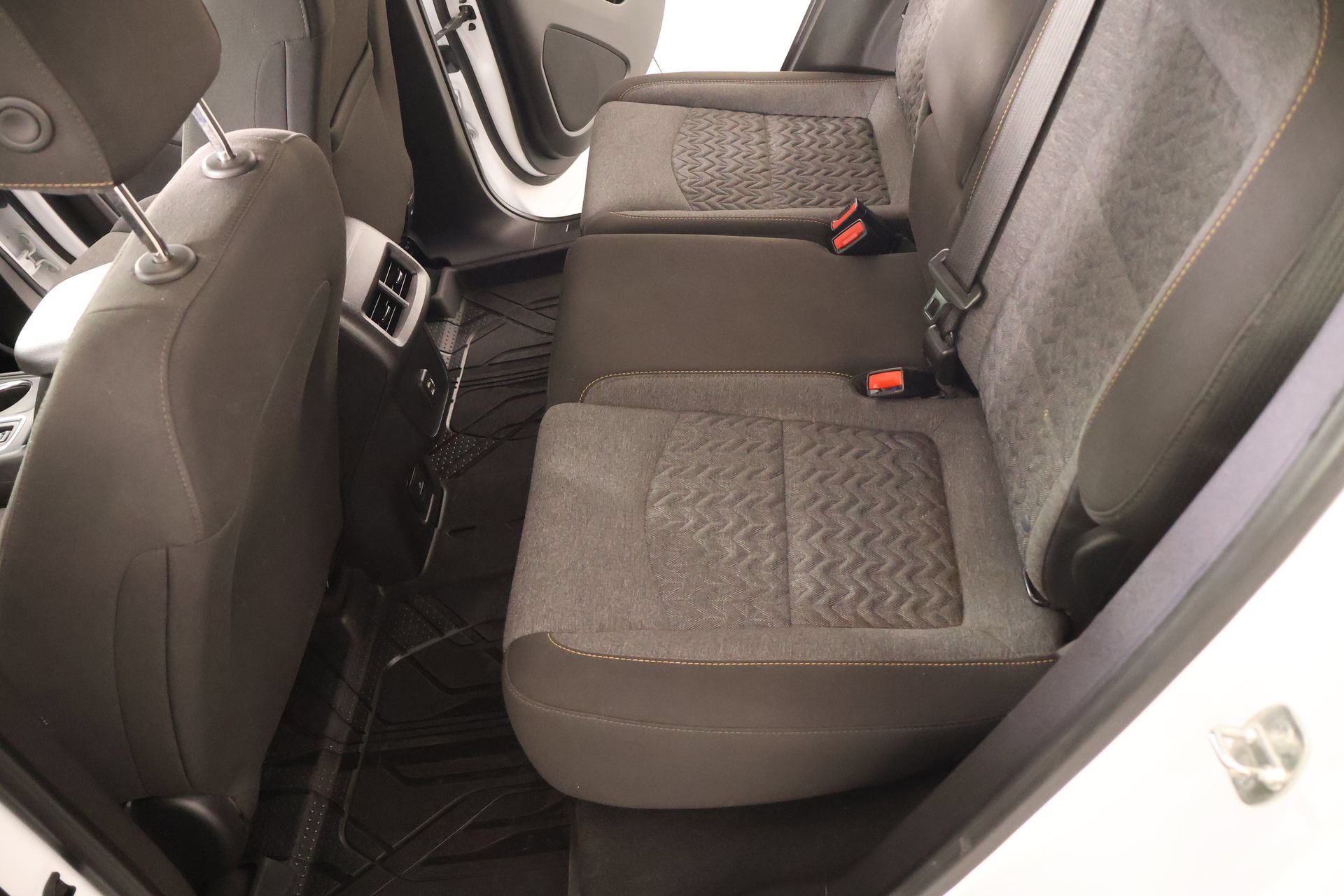 Used 2022 Chevrolet Equinox LT FWD image 12
