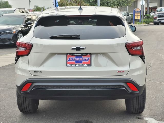 New 2026 Chevrolet Trax RS w/ Driver Confidence Package image 5