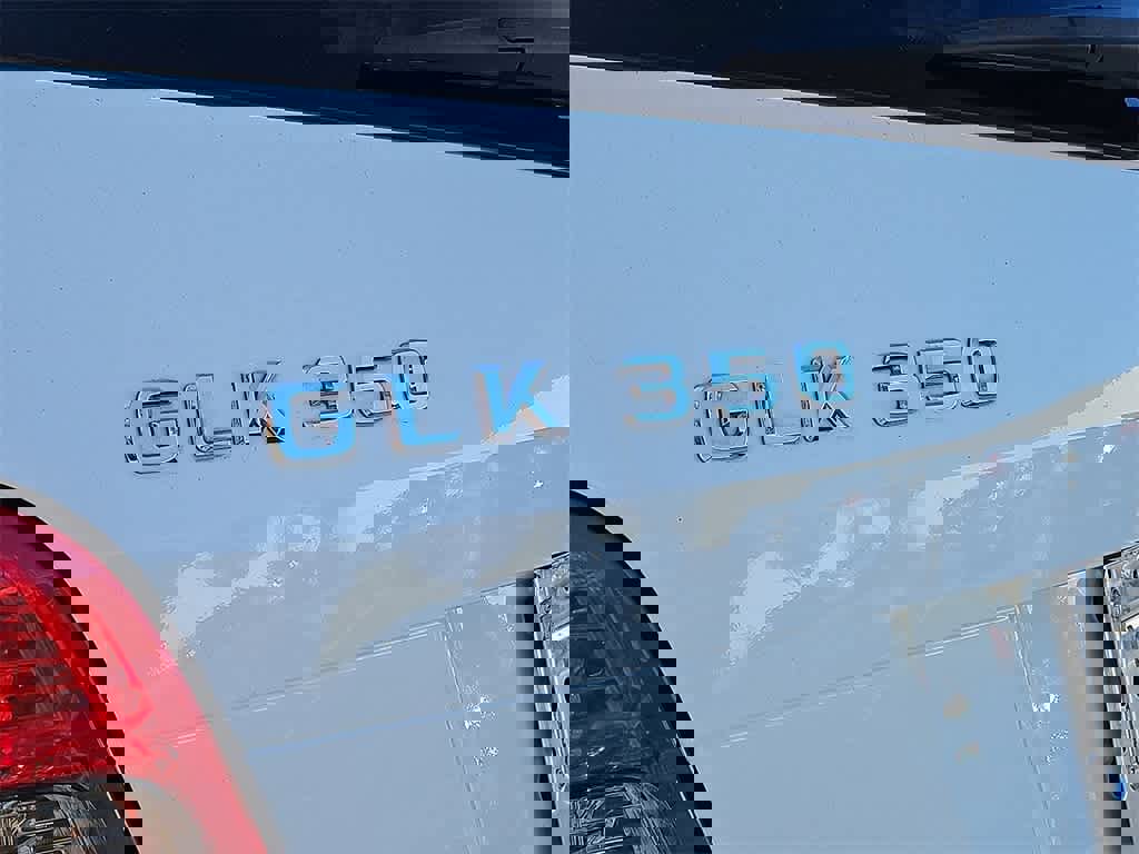 Used 2011 Mercedes-Benz GLK 350 2WD image 28