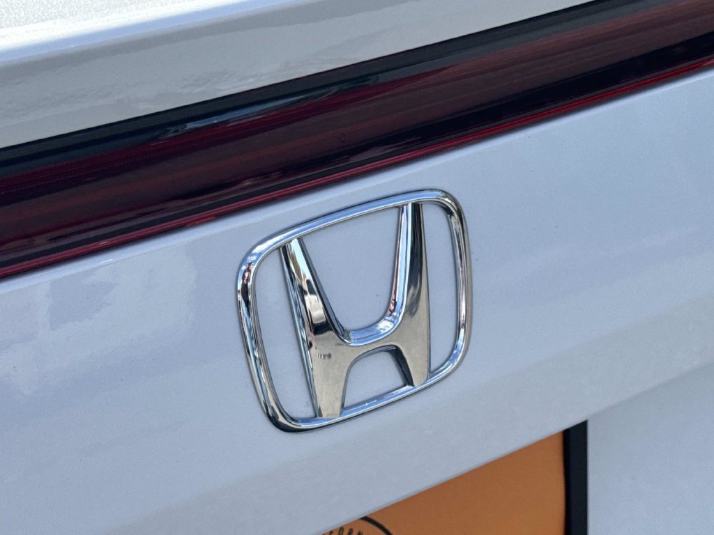 Used 2023 Honda Civic Sport image 8
