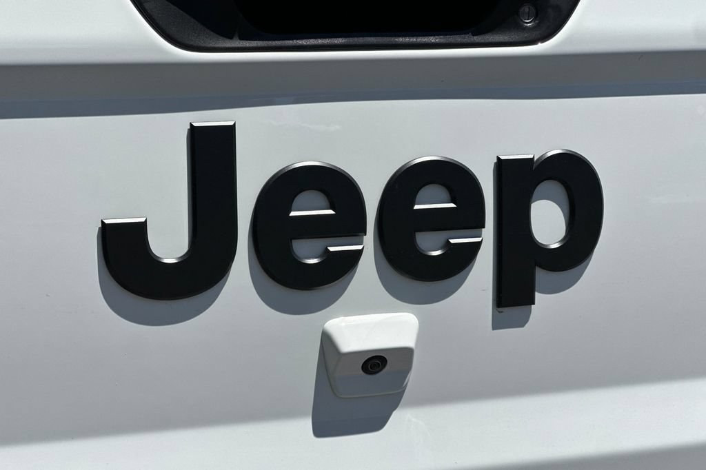 New 2026 Jeep Gladiator Sport AWD/4WD image 26