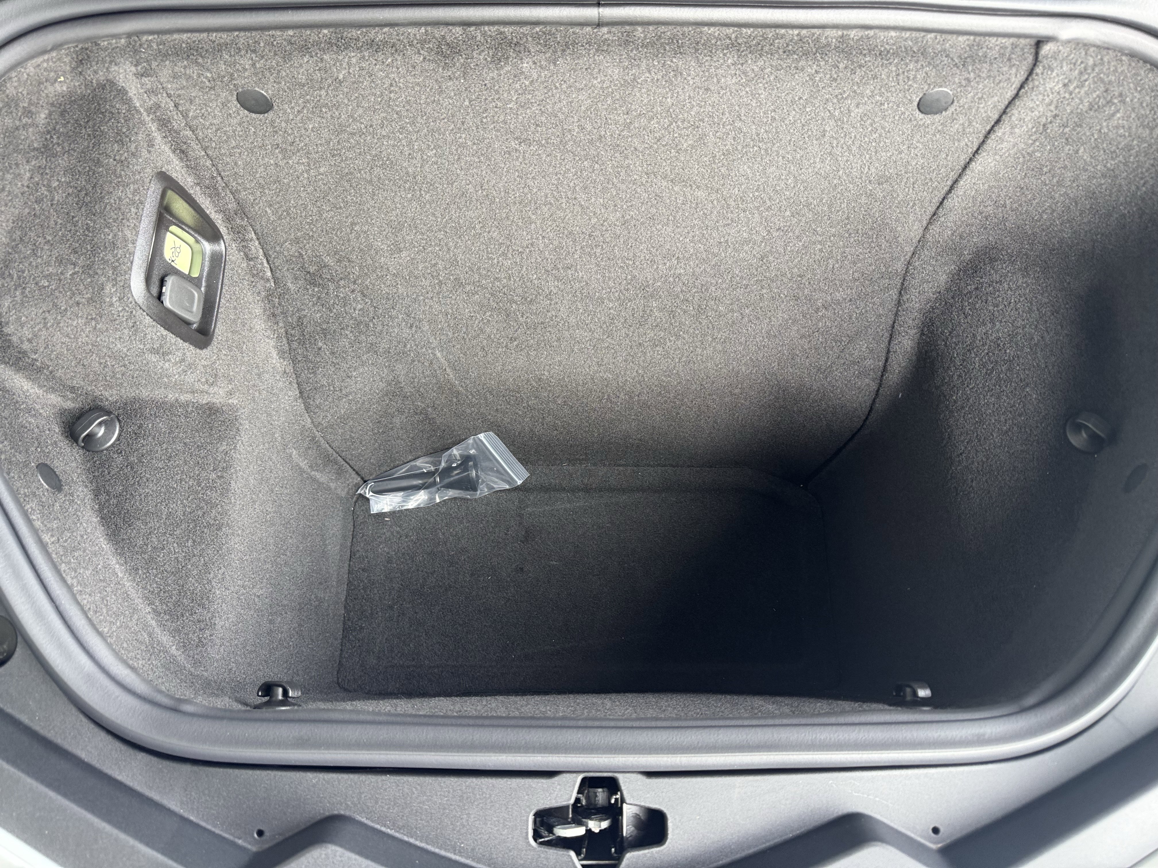 New 2026 Chevrolet Corvette Stingray Coupe w/ 1LT RWD image 23