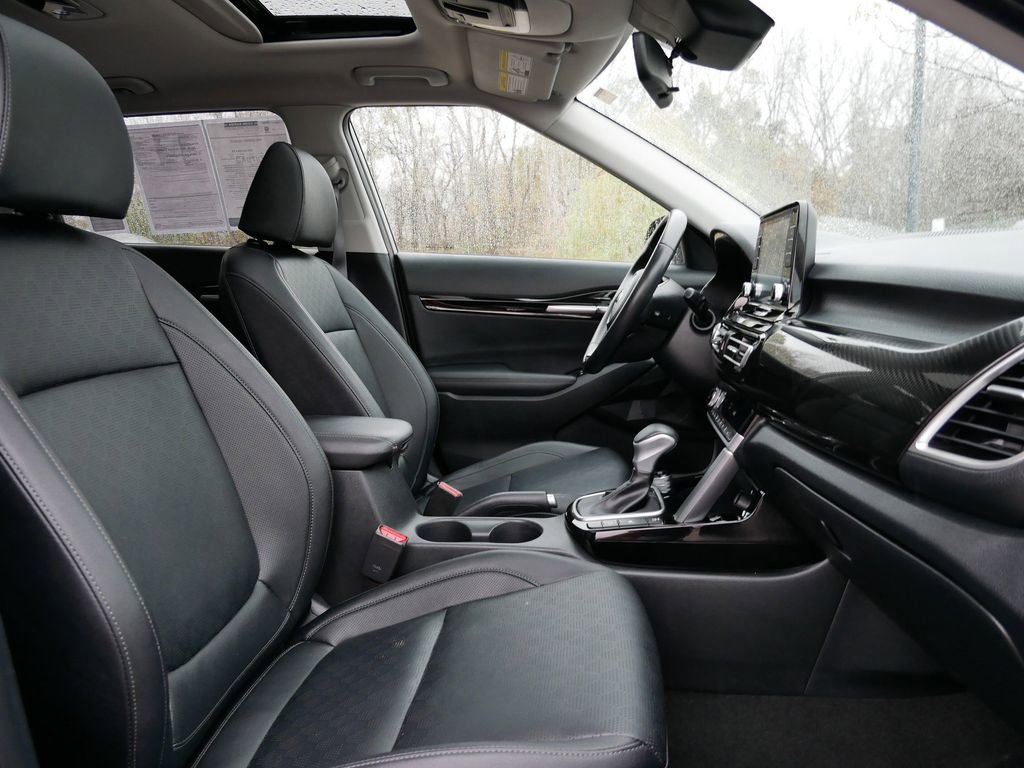 Used 2021 Kia Seltos EX image 25