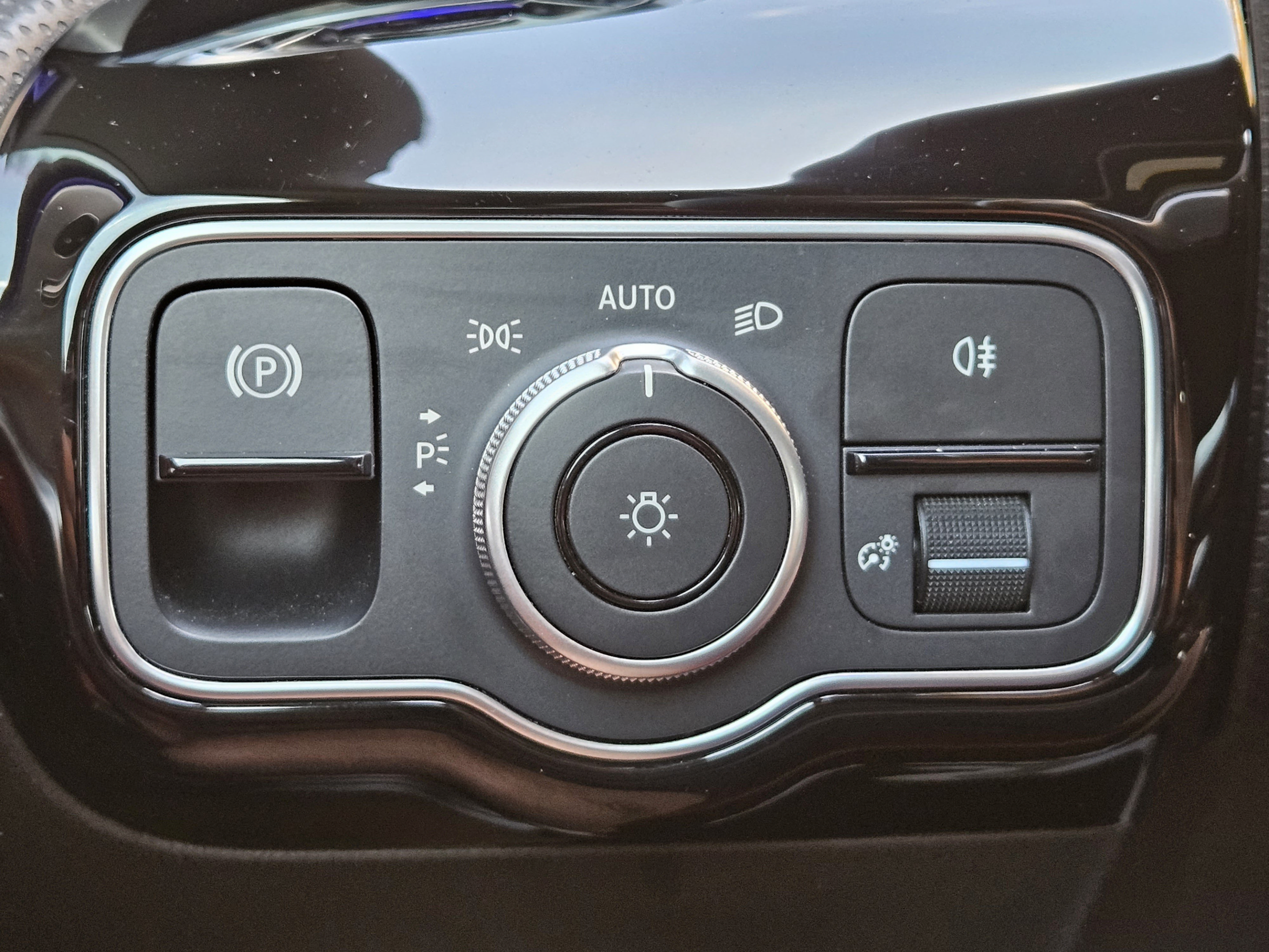 Certified 2023 Mercedes-Benz CLA 250 4MATIC image 19