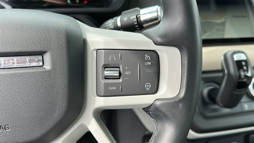 Used 2022 Land Rover Defender 90 S AWD/4WD image 13