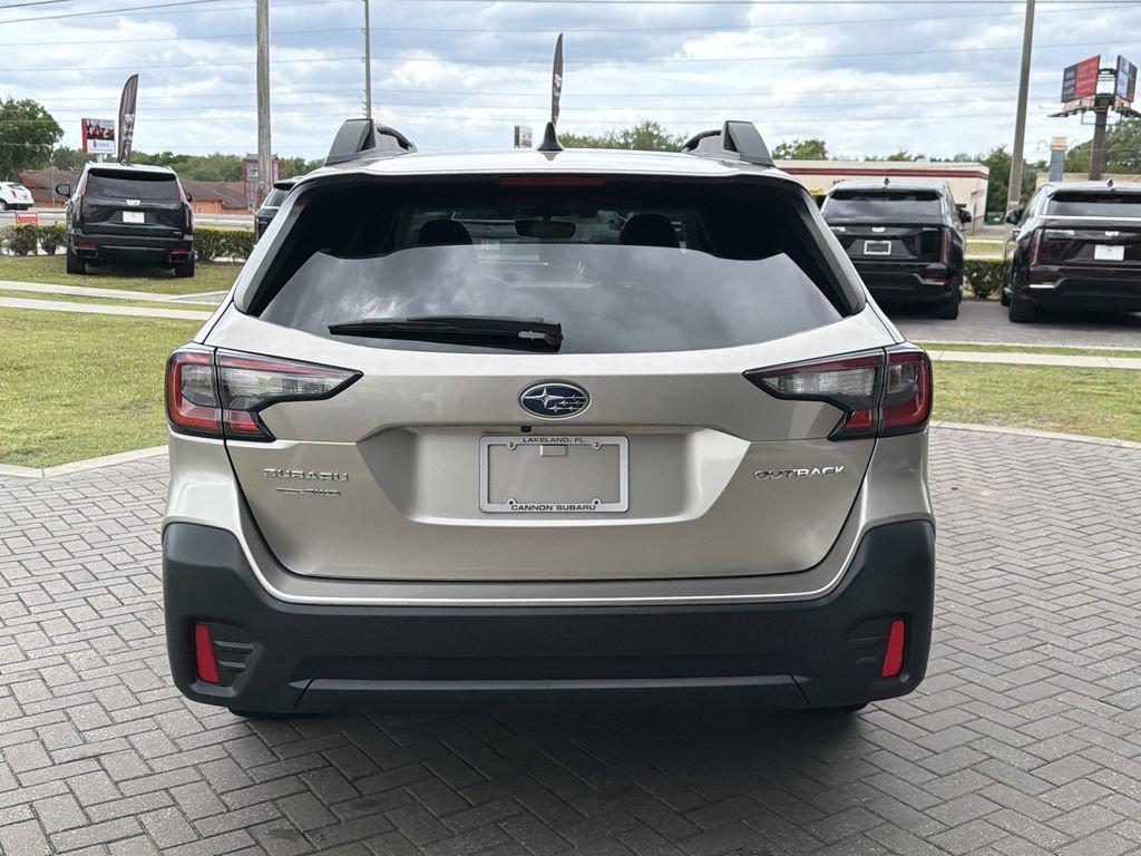 Used 2020 Subaru Outback Premium AWD/4WD image 5