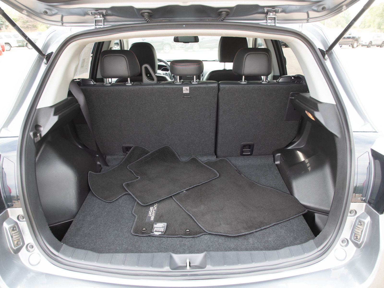 Used 2026 Mitsubishi Outlander Sport SE AWD/4WD image 9