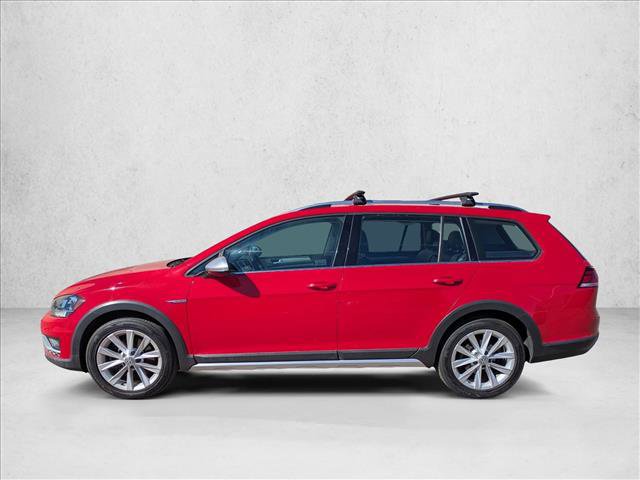 Used 2019 Volkswagen Golf Alltrack S image 8