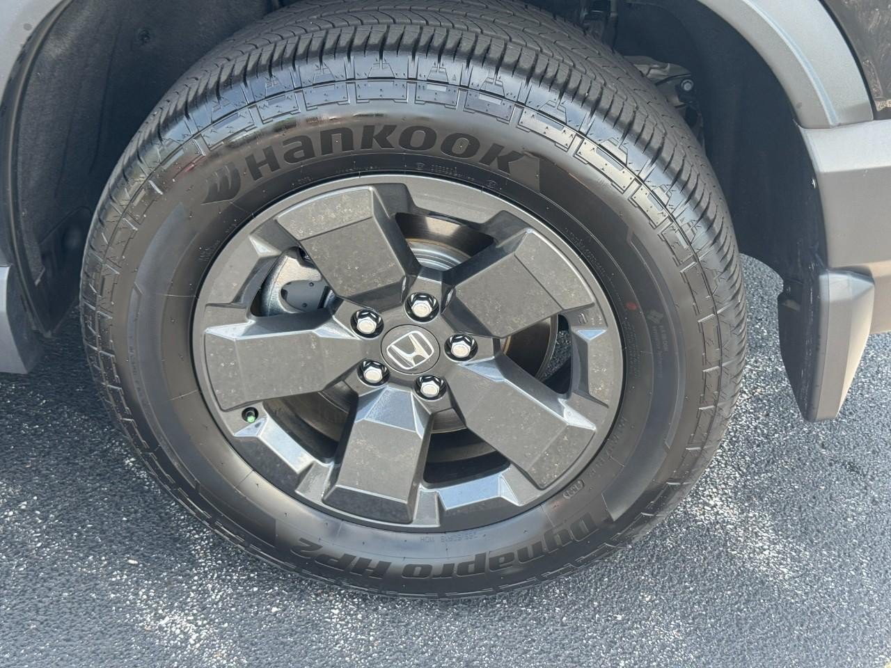 Certified 2026 Honda Passport RTL image 8