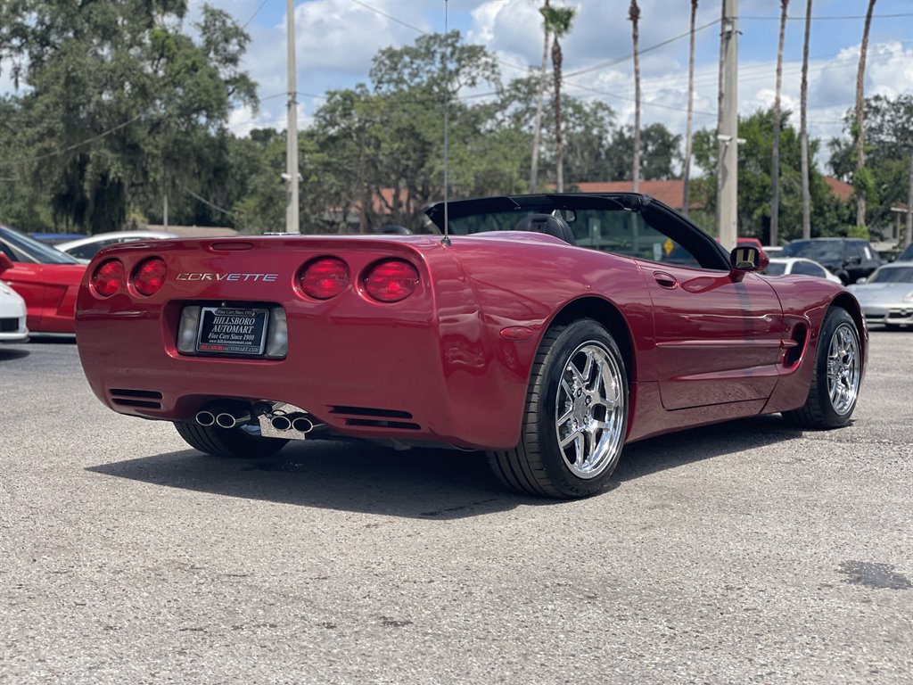 Used 2002 Chevrolet Corvette Convertible w/ Preferred Equipment Group2 RWD image 12