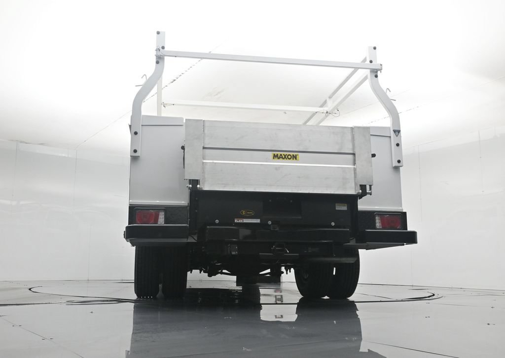 New 2026 Ford F350 XL w/ XL Chrome Package RWD image 53
