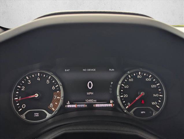 Used 2023 Jeep Renegade Latitude AWD/4WD image 9