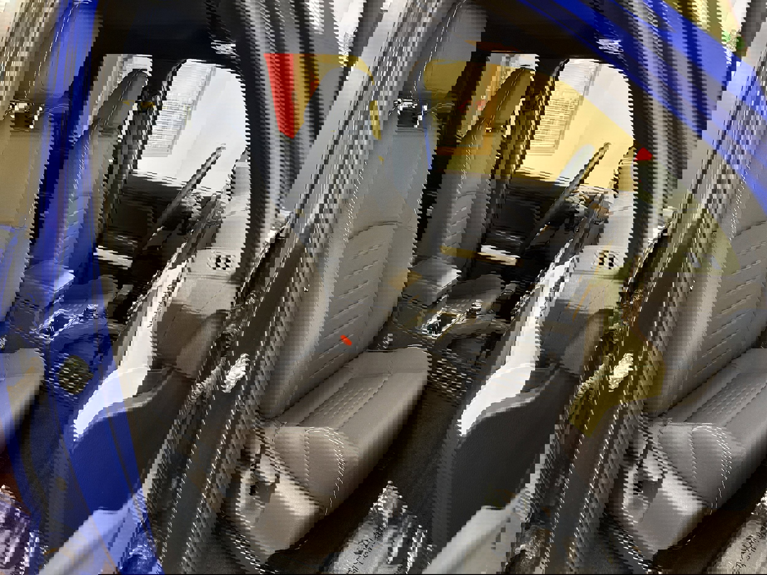 Used 2024 Toyota Tacoma TRD Off-Road image 17