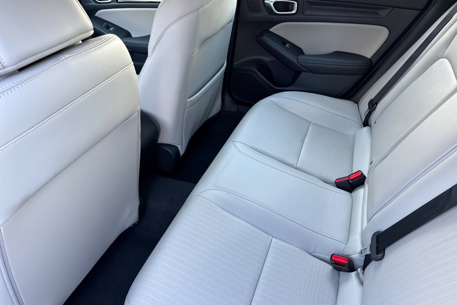 Used 2024 Honda Civic EX-L image 25