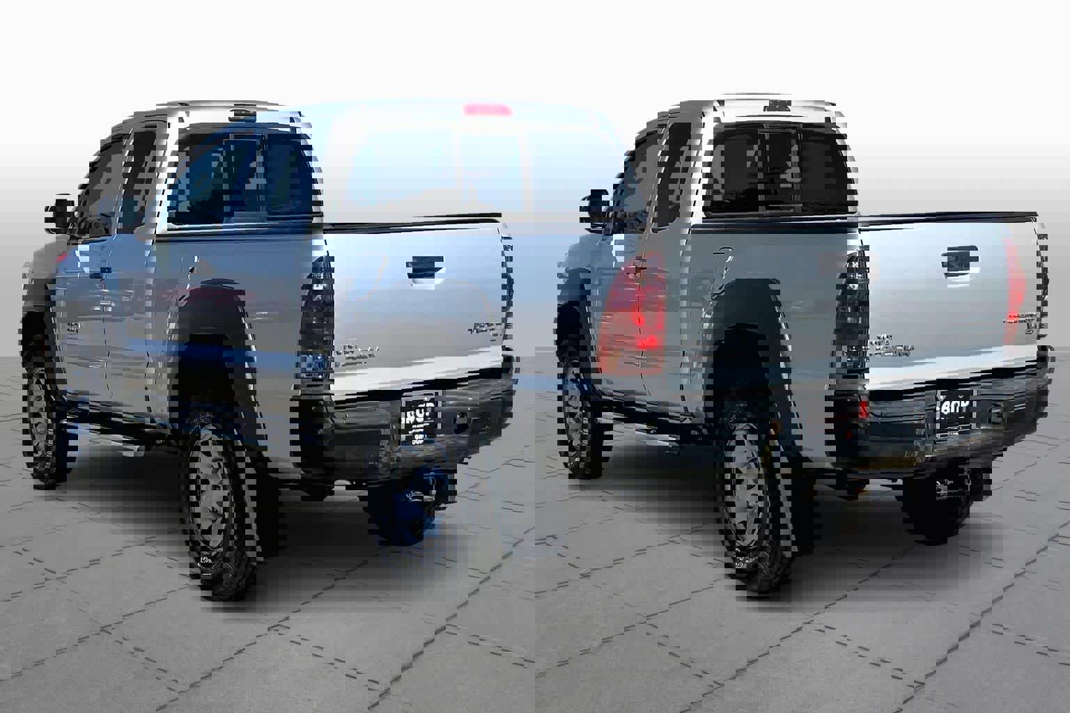 Used 2013 Toyota Tacoma PreRunner w/ Convenience Pkg image 12