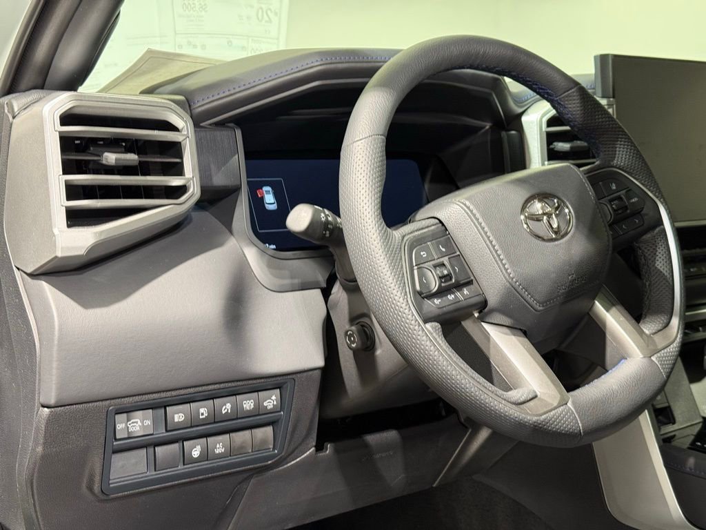 New 2025 Toyota Sequoia Platinum image 17