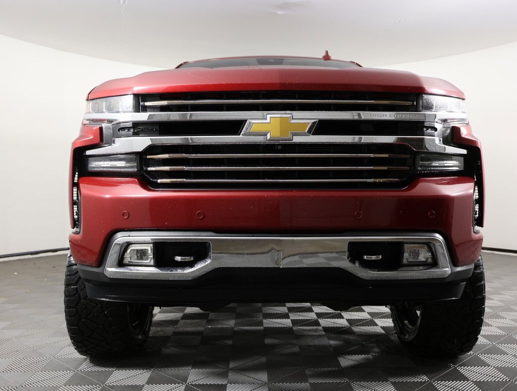Used 2020 Chevrolet Silverado 1500 High Country w/ Technology Package image 2