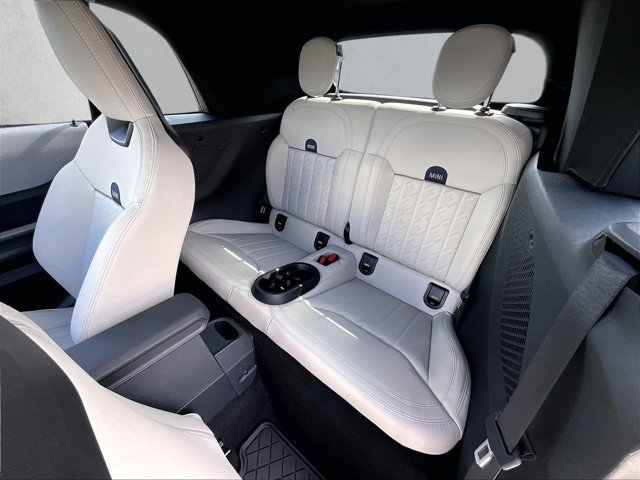 Used 2026 MINI Cooper S FWD image 28
