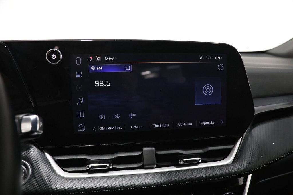 Used 2025 Chevrolet Equinox LT FWD image 22