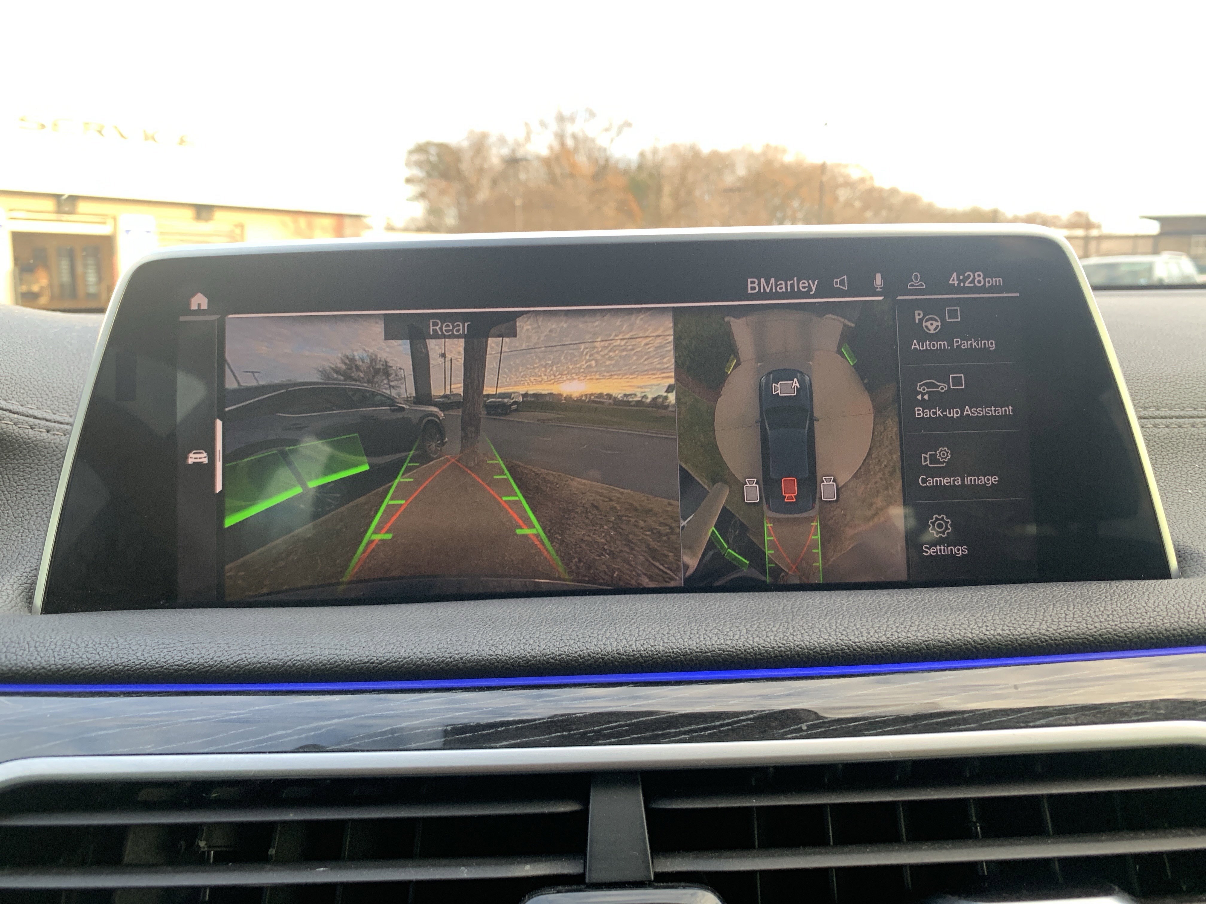 Used 2020 BMW 740i w/ M Sport Package image 25