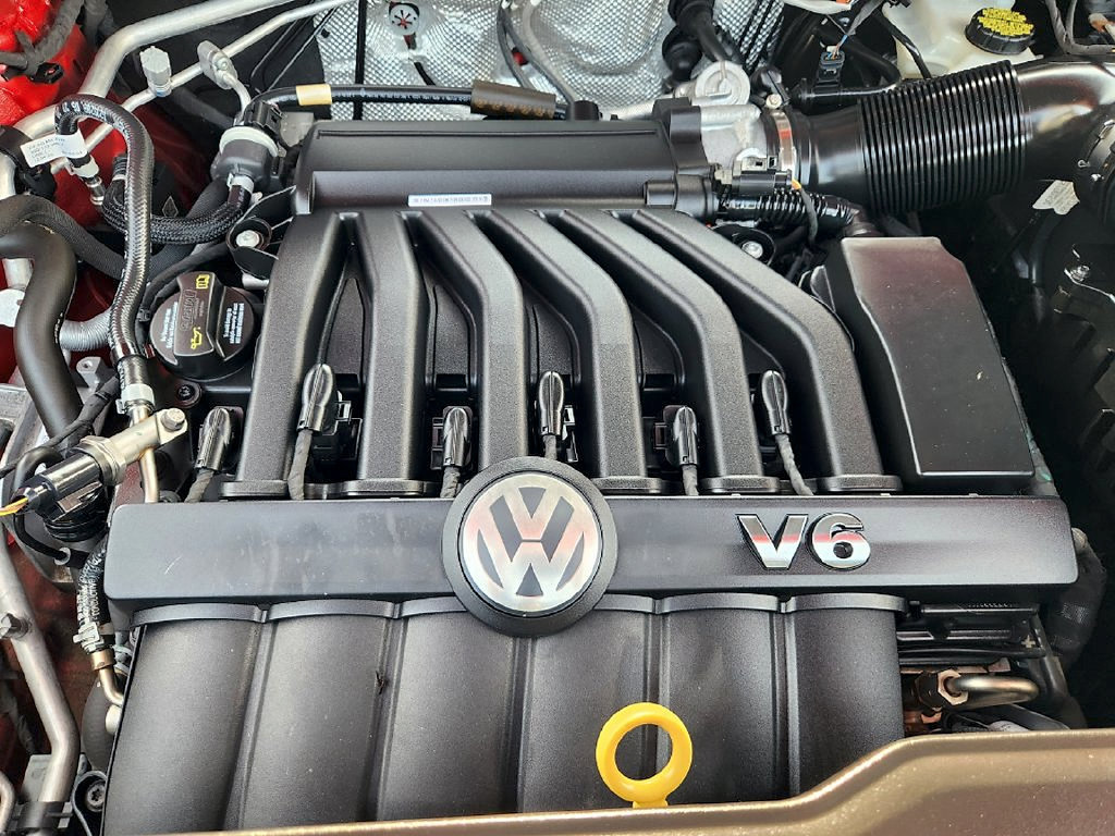 Used 2021 Volkswagen Atlas SEL FWD image 33