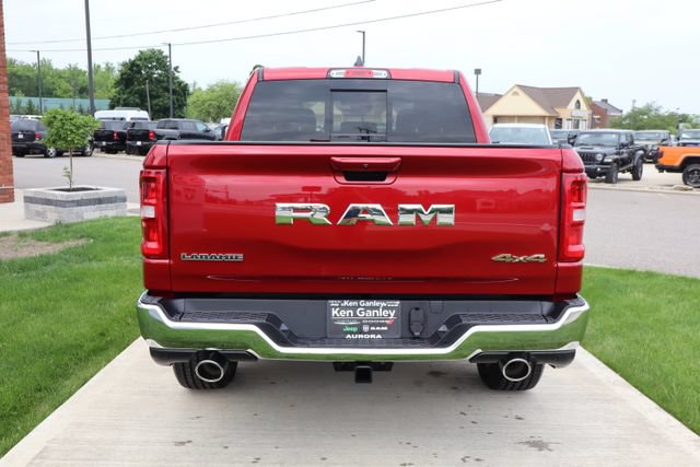 Used 2026 RAM 1500 Laramie AWD/4WD image 35