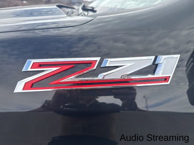 Used 2021 Chevrolet Silverado 1500 LT Trail Boss w/ Convenience Package II image 2