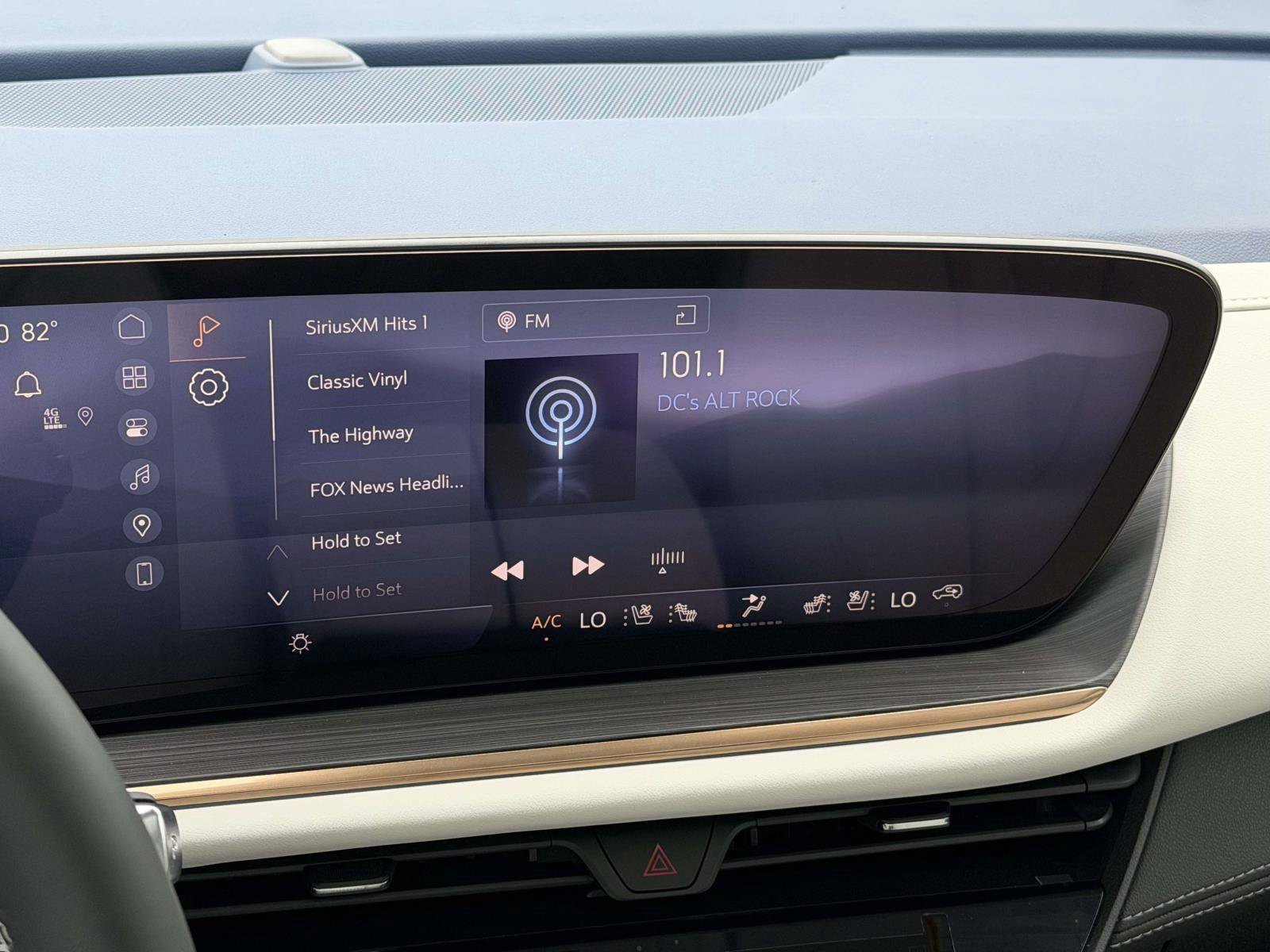 New 2026 Buick Envision Avenir AWD/4WD image 12