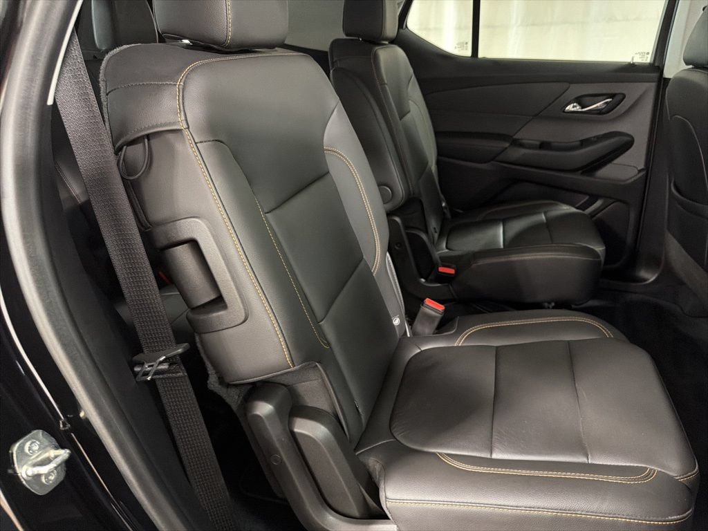 Certified 2021 Chevrolet Traverse LT w/ LT Premium Package AWD/4WD image 19