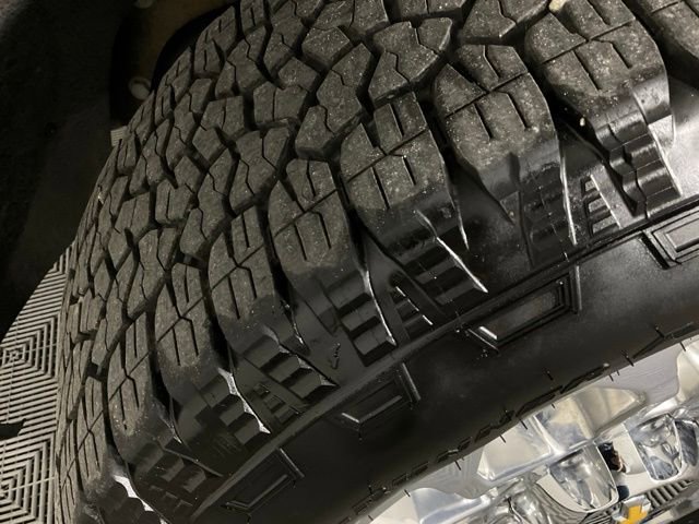 Used 2025 Chevrolet Silverado 2500 LTZ w/ LTZ Convenience Package image 46