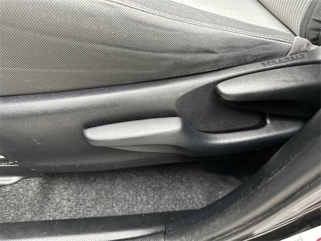 Used 2015 Toyota RAV4 XLE image 12