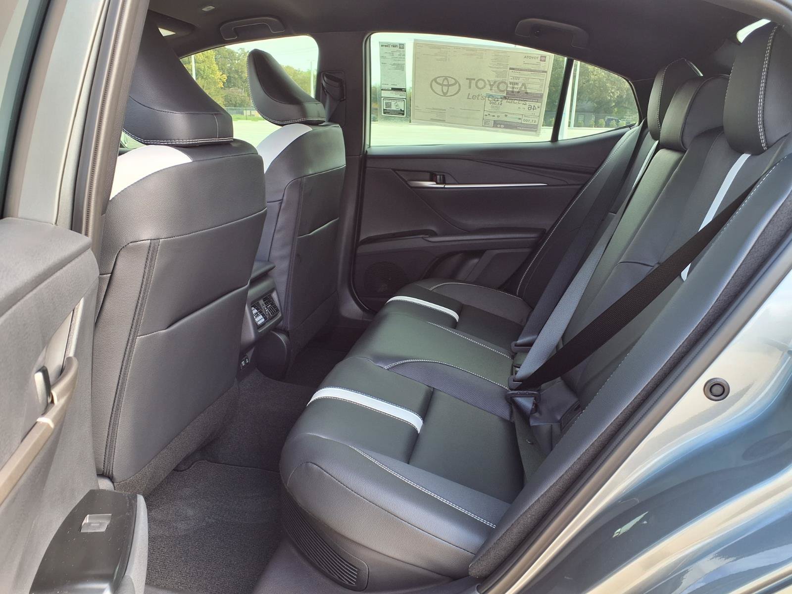 New 2026 Toyota Camry SE w/ Convenience Package FWD image 24