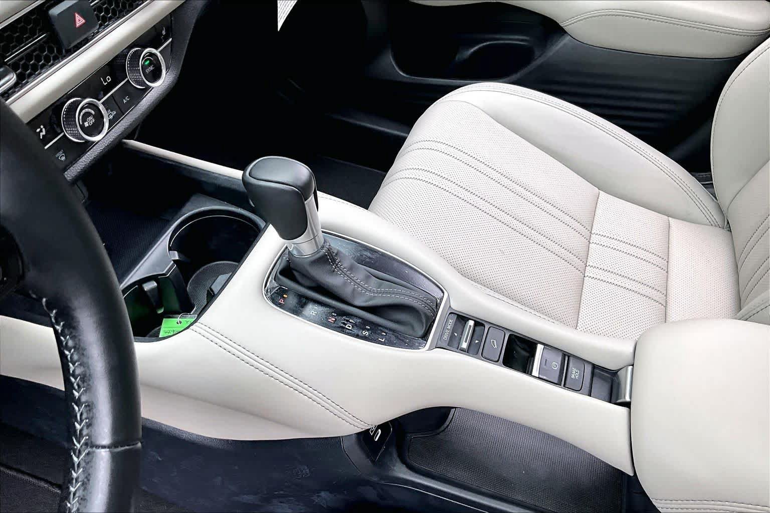 Used 2026 Honda HR-V EX-L image 17