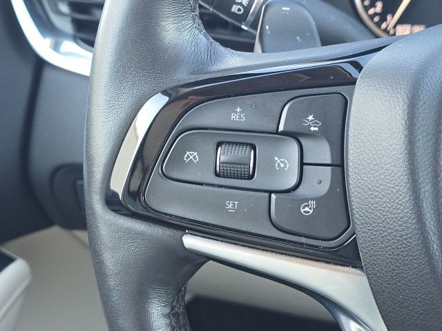 Used 2022 Buick Enclave Avenir w/ Avenir Technology Package image 31