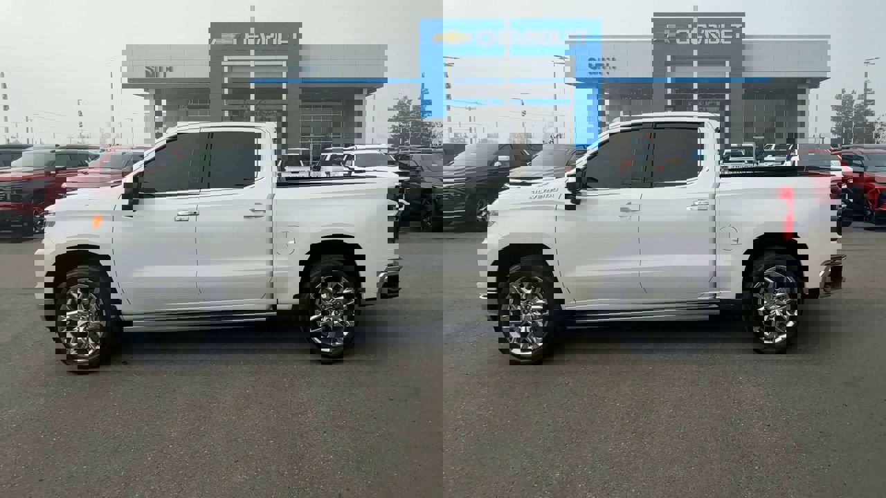 Used 2024 Chevrolet Silverado 1500 LTZ w/ LTZ Premium Package image 4