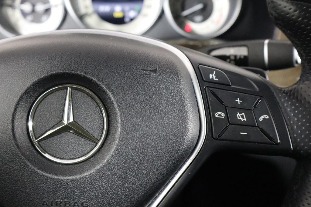 Used 2014 Mercedes-Benz E 550 4MATIC Sedan image 10