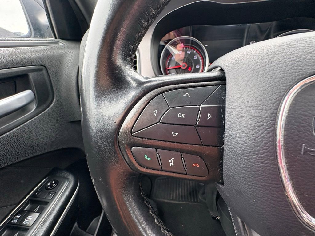 Used 2020 Dodge Charger SXT RWD image 19