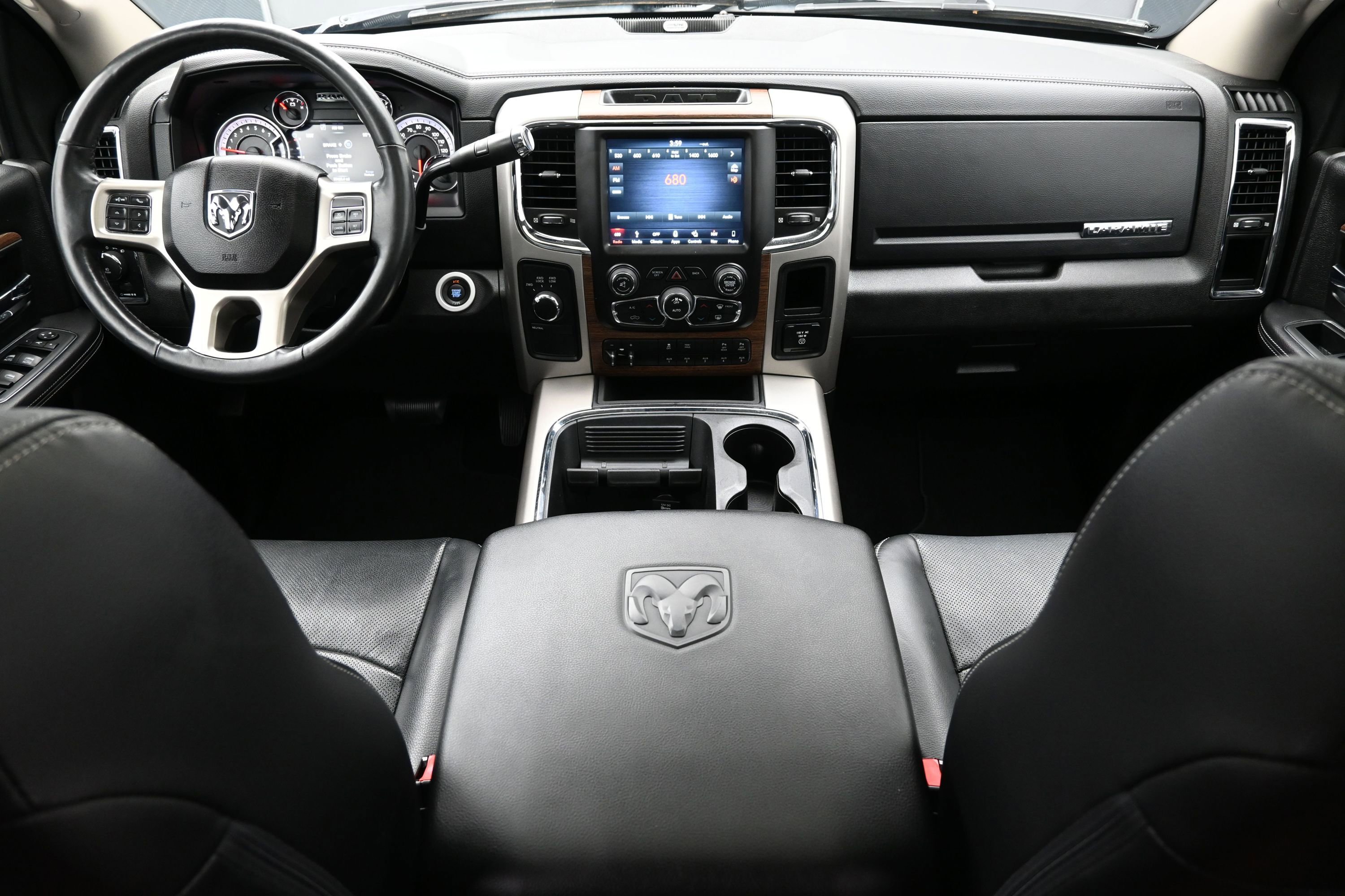 Used 2018 RAM 2500 Laramie w/ Snow Chief Group AWD/4WD image 14