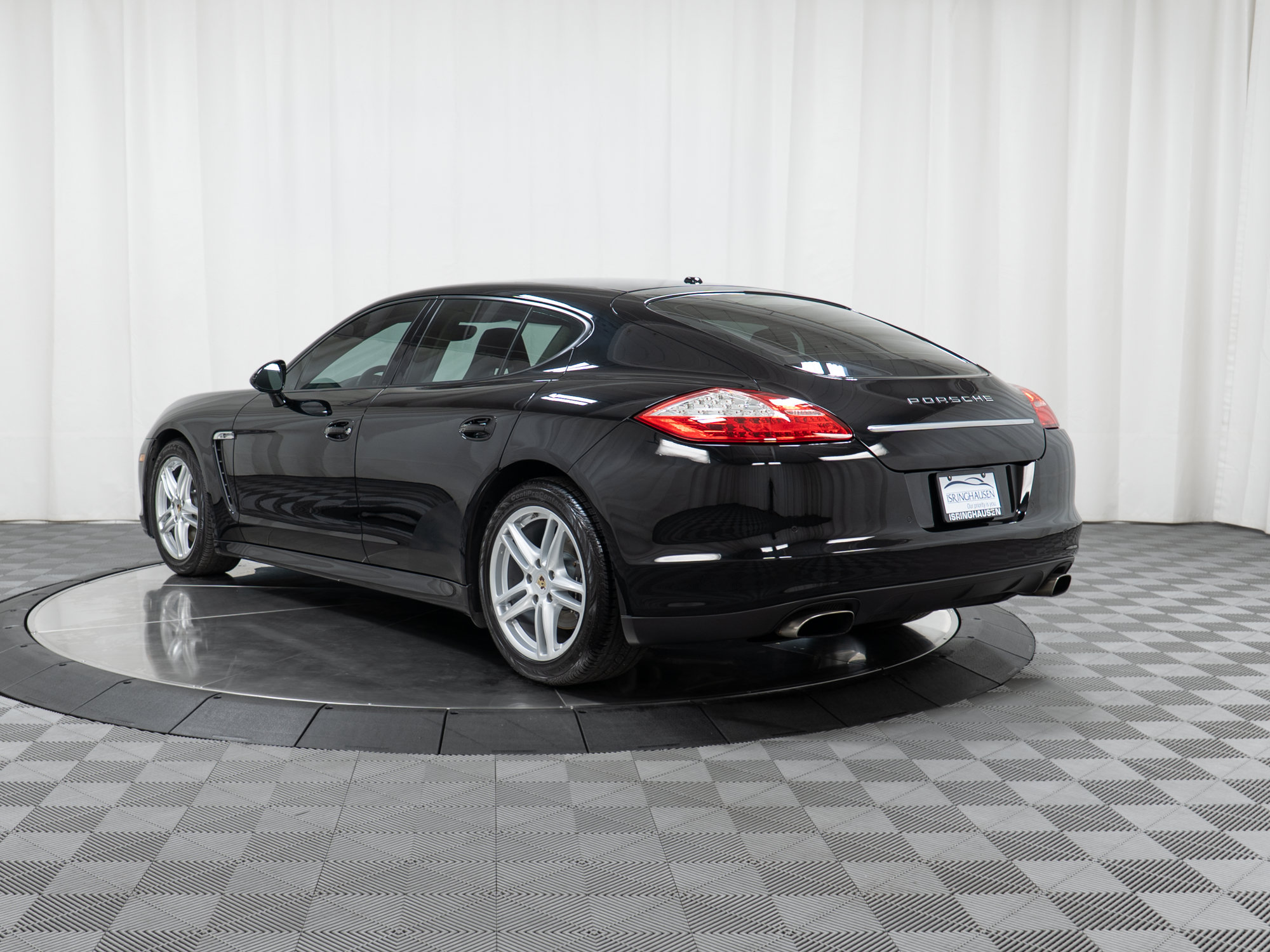 Used 2011 Porsche Panamera 4 AWD/4WD image 3