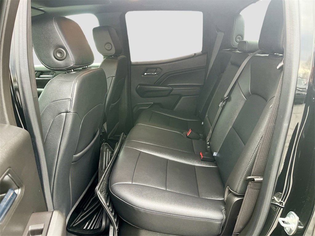 Used 2024 Chevrolet Colorado LT w/ LT Convenience Package III image 26