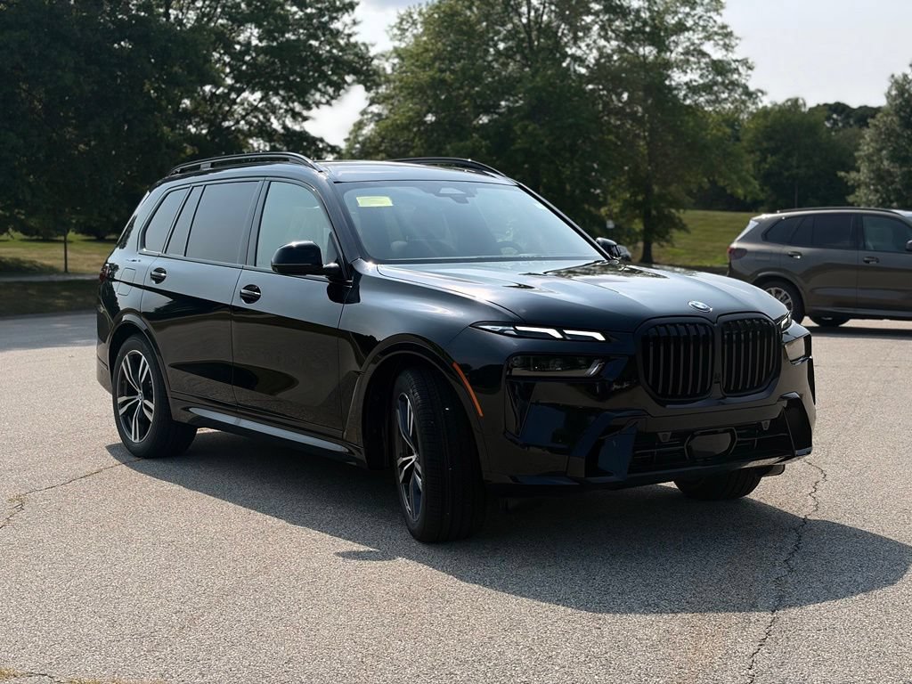 New 2027 BMW X7 xDrive40i w/ M Sport Package AWD/4WD image 8