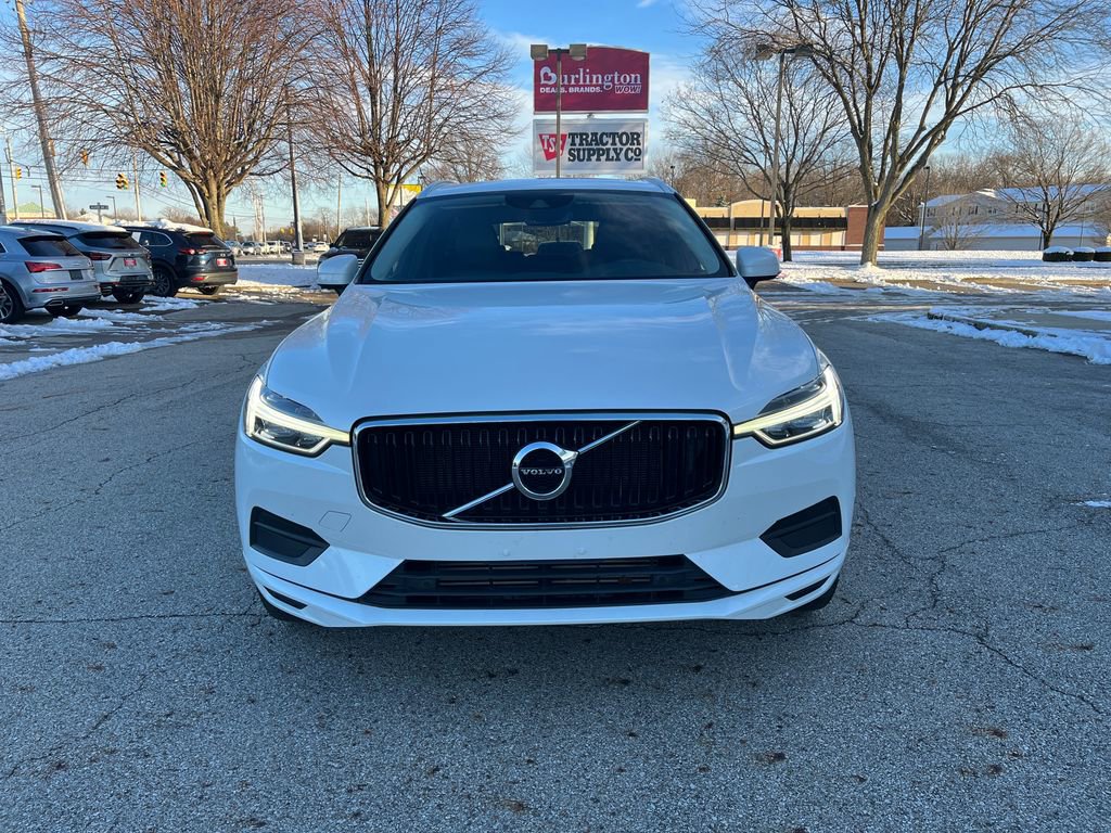 Used 2019 Volvo XC60 T5 Momentum w/ Premium Package image 8