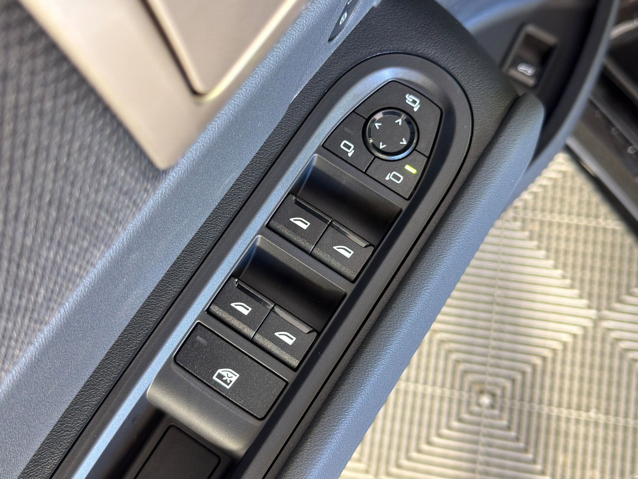 New 2026 MINI Cooper Countryman John Cooper Works image 10