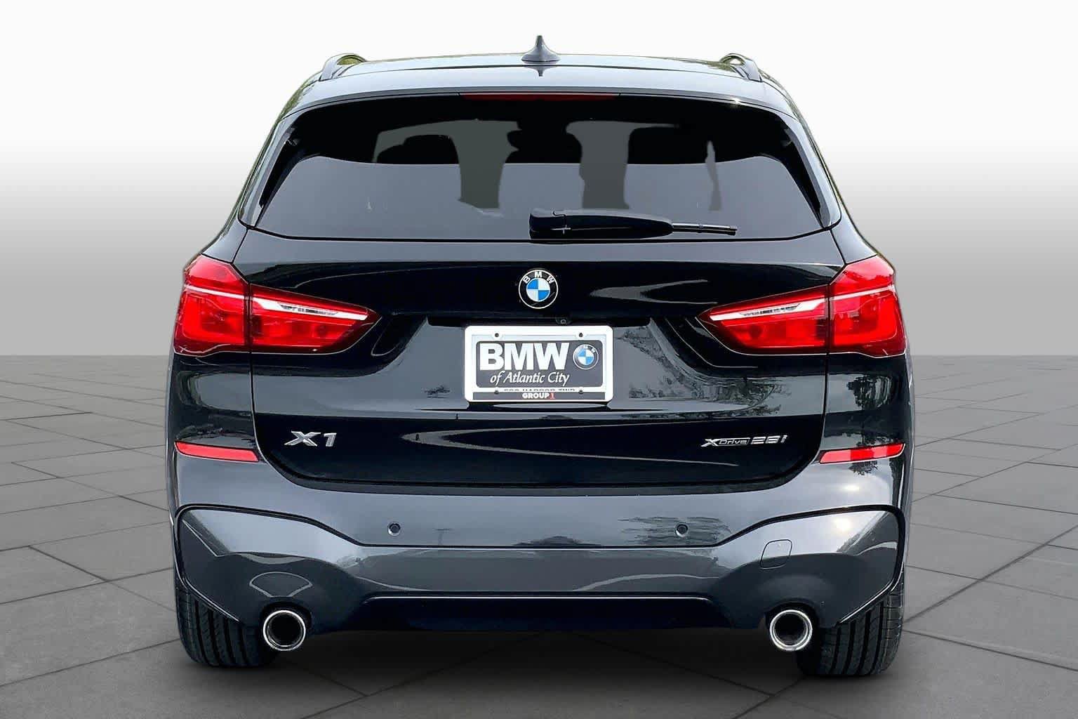 Used 2021 BMW X1 xDrive28i w/ M Sport Package AWD/4WD image 4