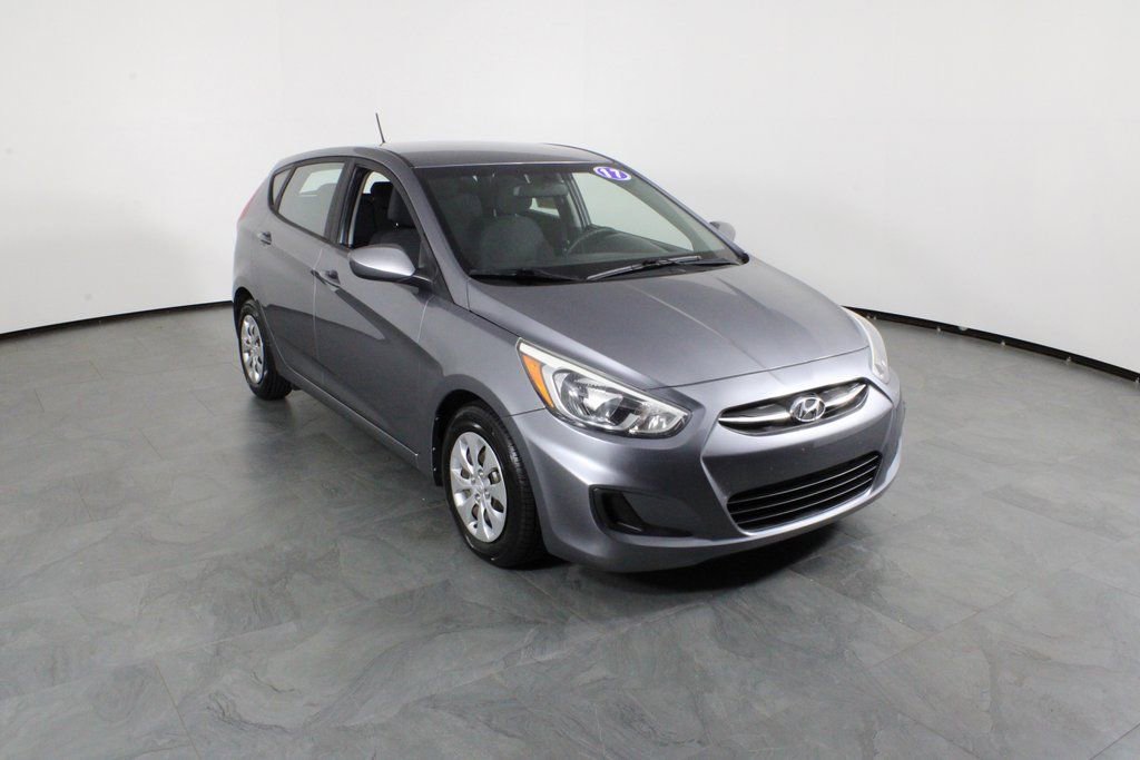 Used 2017 Hyundai Accent SE image 11